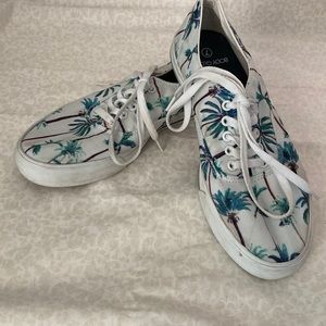 Body Glove fabric sneakers women size 7 M